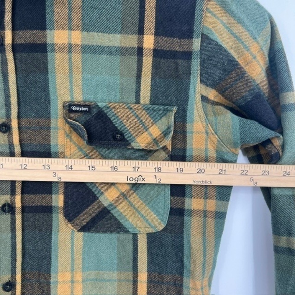 Brixton Men's Large‎ Plaid Green And Black Flannel Long Sleeve Button Up Shirt - Picture 7 of 7